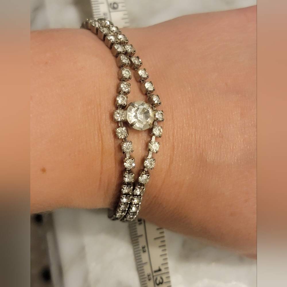 Crystal bracelet art deco vintage classic costume jewelry